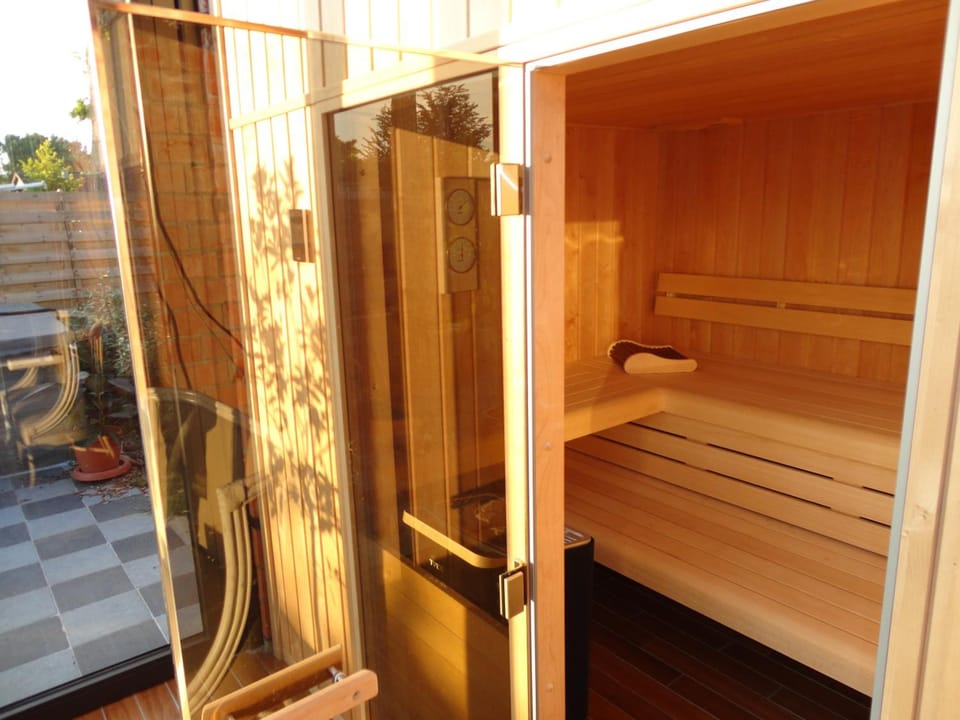 Art Of Dreams Deluxe 4 stars Hotel in Flanders