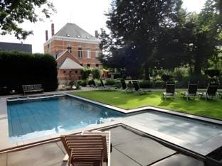Art Of Dreams Deluxe 4 stars Hotel in Flanders