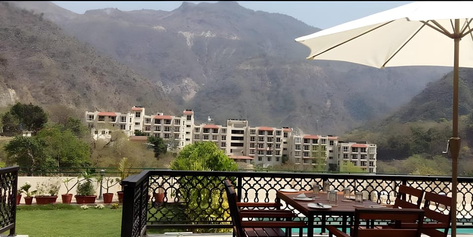 Hotel Dewa Retreat Hotel in Rishikesh