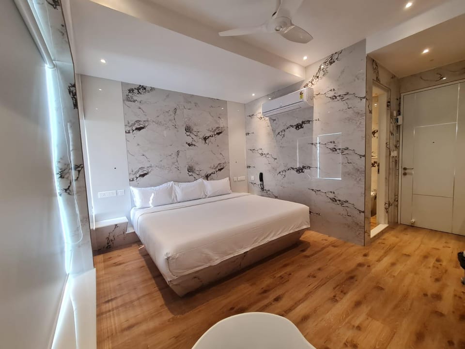 Lotus Rooms @ Rockbeach Hotel in Puducherry
