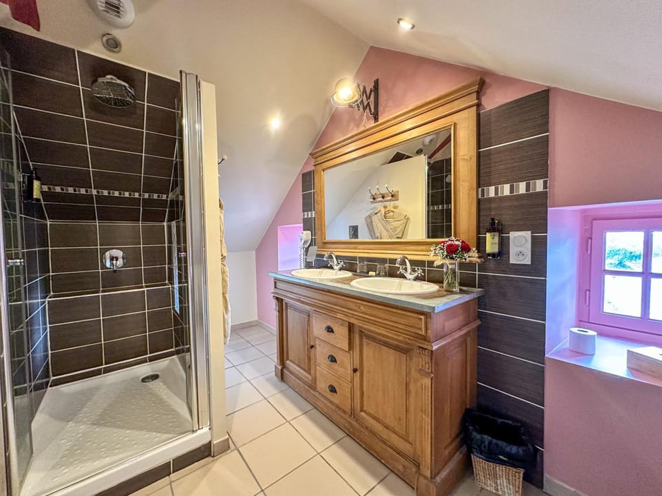 Domaine du Grenier Hotel in Brittany