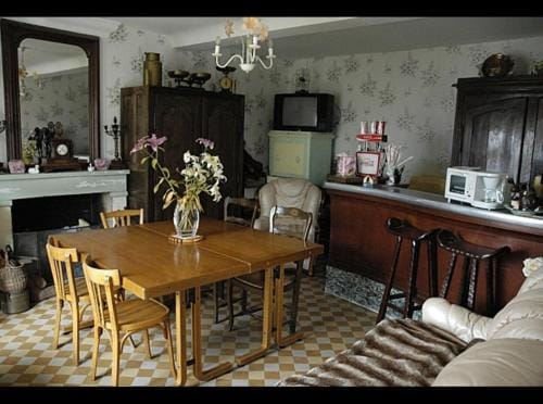 Maryse et Jean-Pierre Hotel in Normandy