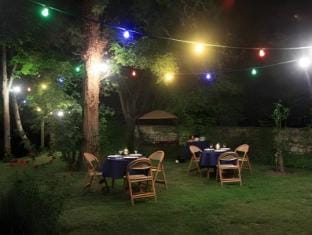 Le Clos de la Garde Hotel in Centre-Val de Loire