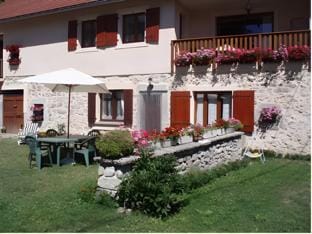 Le Rocher des Ducs, Appartement & Chambres, stations de ski a proximite Hotel in Provence-Alpes-Côte d'Azur