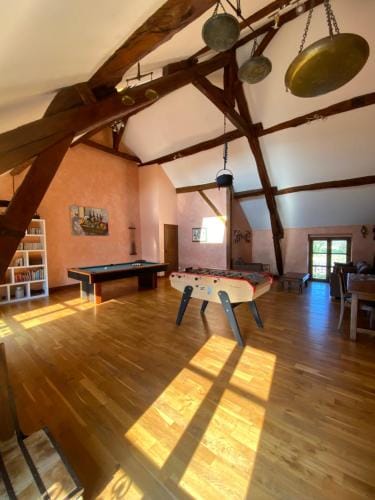 La Ferme de Fontenelle Hotel in Île-de-France