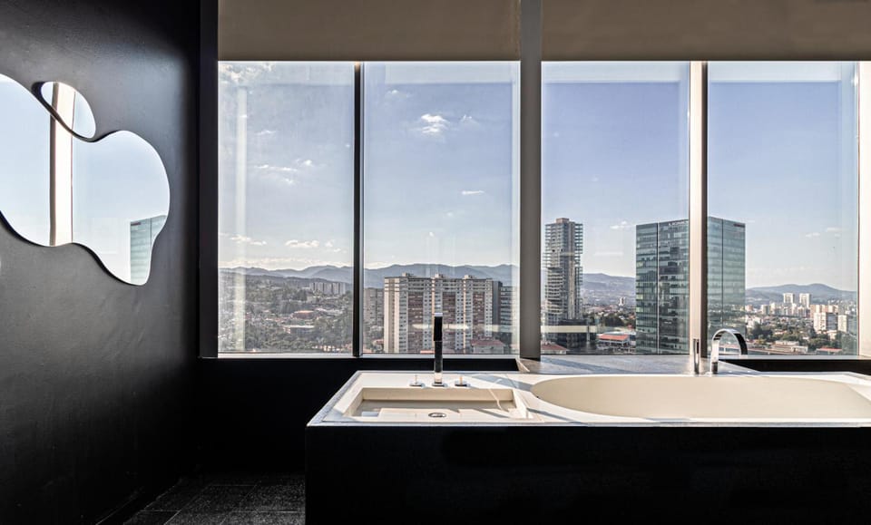 Collection Suites by Kukun Hotel in Mexico City