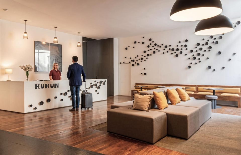Kukun Escape Santa Fe Apartment hotel in Mexico City