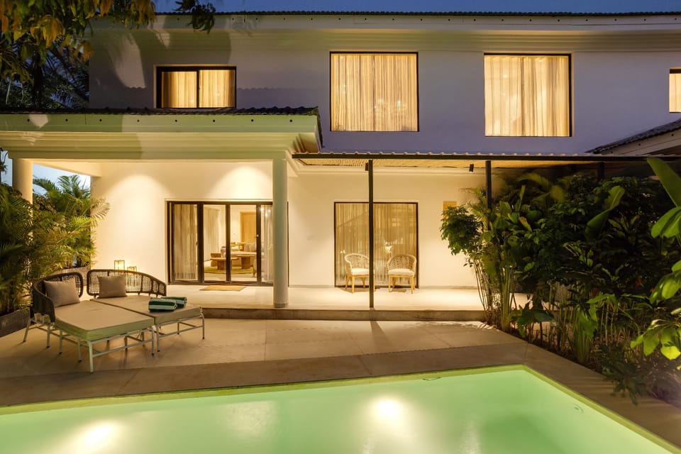Private pool