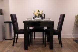 Luxury Mcr 2Bed+2Bath Apartment-Central location! Hotel in Salford