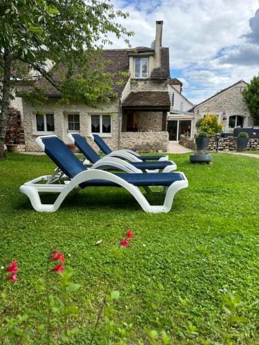 Chambres d'Hotes de la Vallee Javot Hotel in Île-de-France