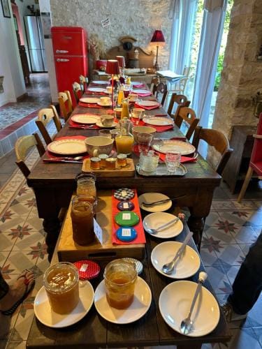 Chambres d'Hotes de la Vallee Javot Hotel in Île-de-France