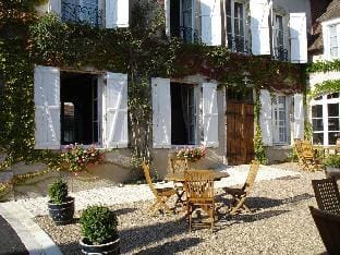 Le Relais du Lyon d'Or Hotel in Centre-Val de Loire