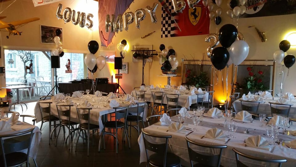 Banquet hall