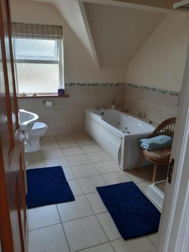 KYLEARD Ryan Hotel in Ireland