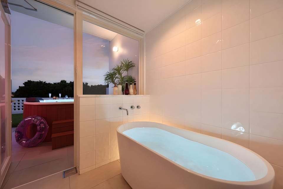 Crystal Villa Bayside Resort in Okinawa Prefecture