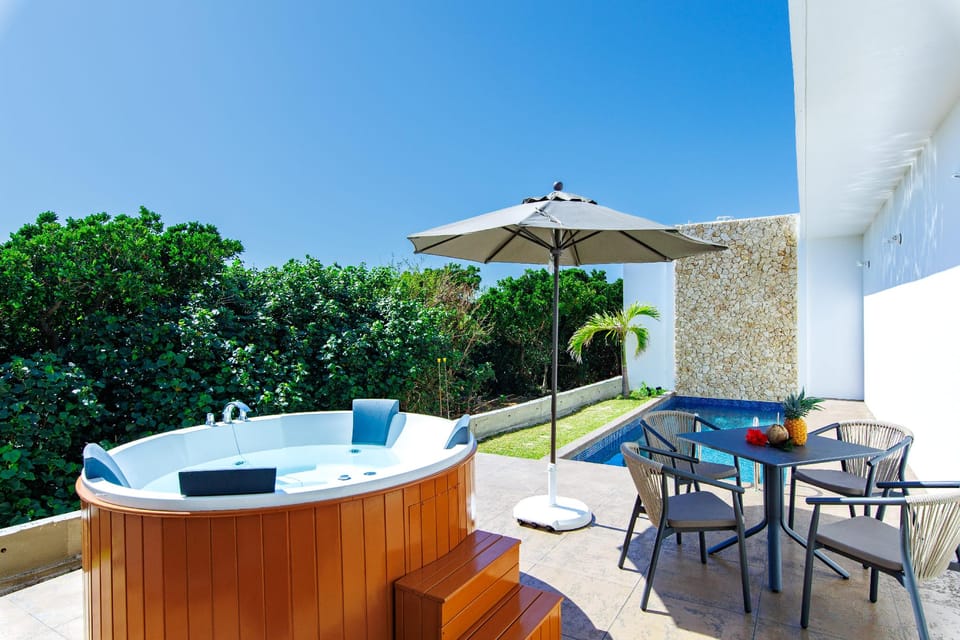 Crystal Villa Bayside Resort in Okinawa Prefecture