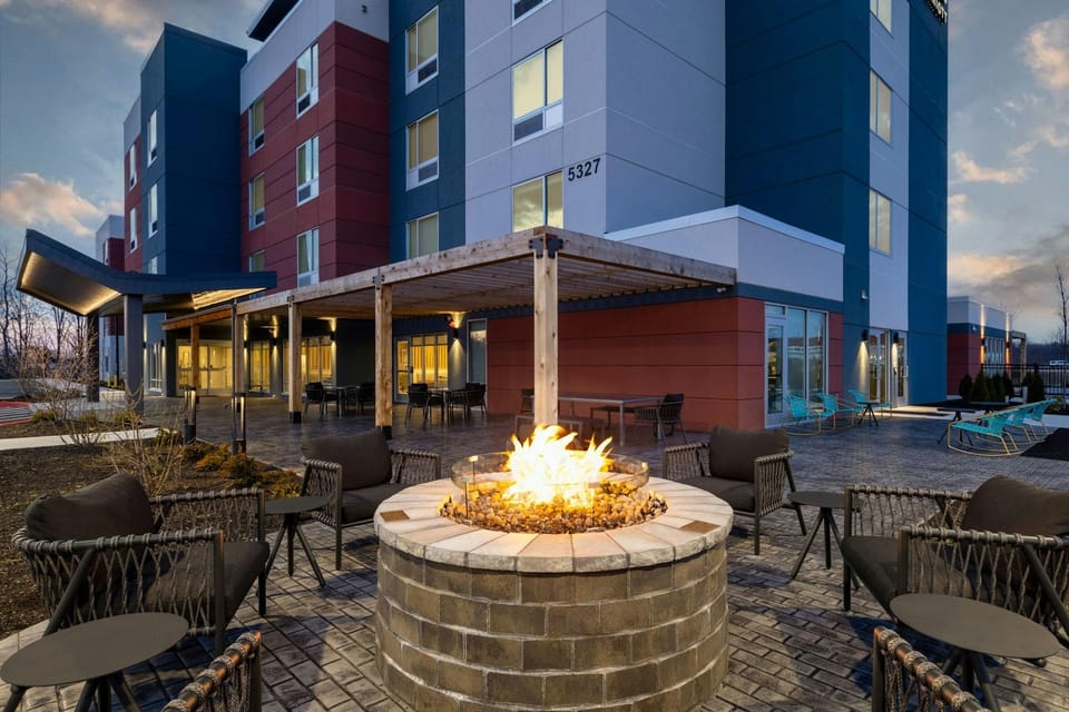 TownePlace Suites by Marriott Geneva at SPIRE Academy Hotel in Lake Erie