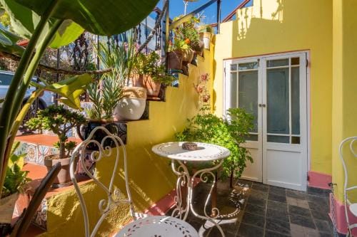 Ami Vine House Hotel in Sea Point