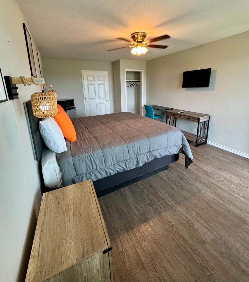 The 409 Bolivar Beach Hotel Hotel in Bolivar Peninsula