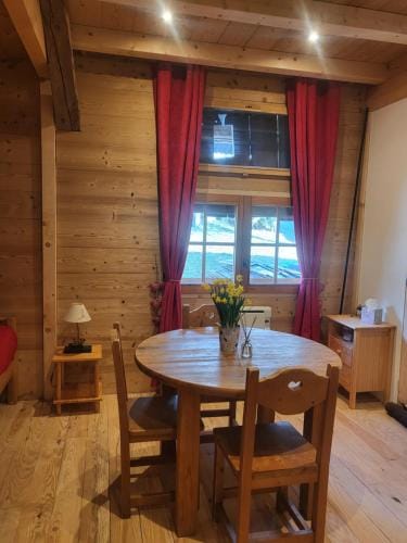 Le Nid des Cerfs Hotel in Haute-Savoie