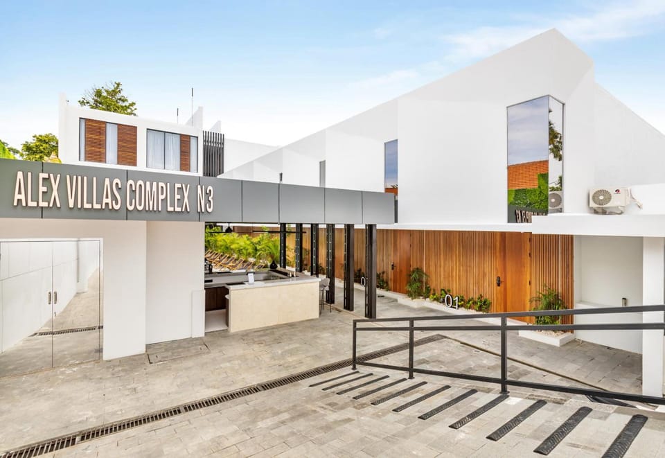 Alex Villas Complex N3 Apartment hotel in North Kuta