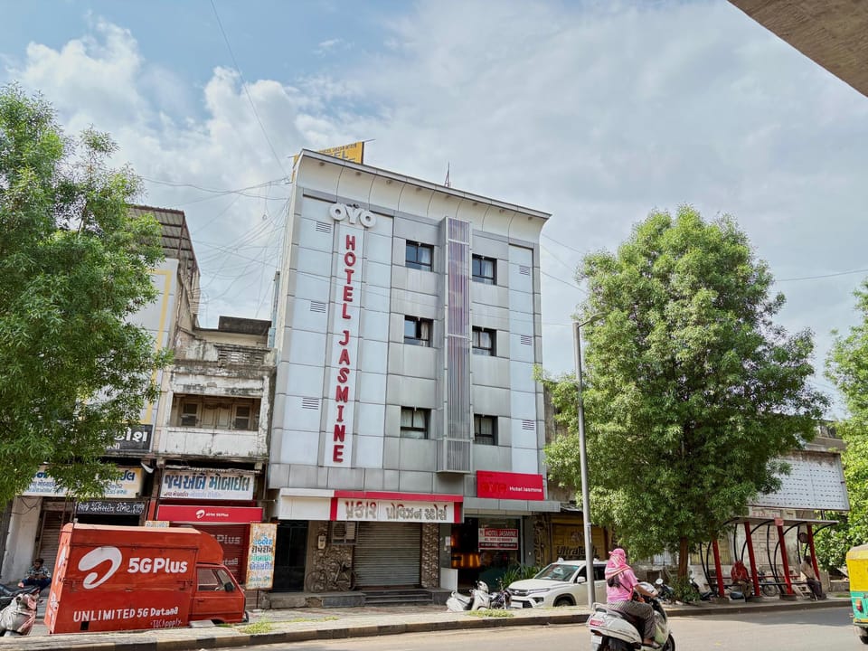 Hotel Jasmine, Ahmedabad Hotel in Ahmedabad