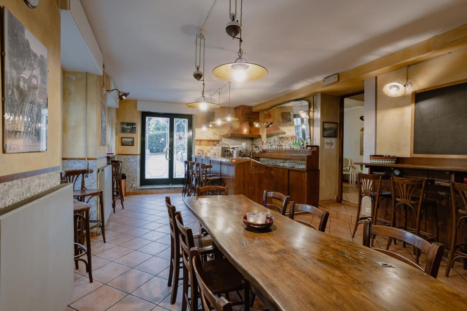 Bar/lounge