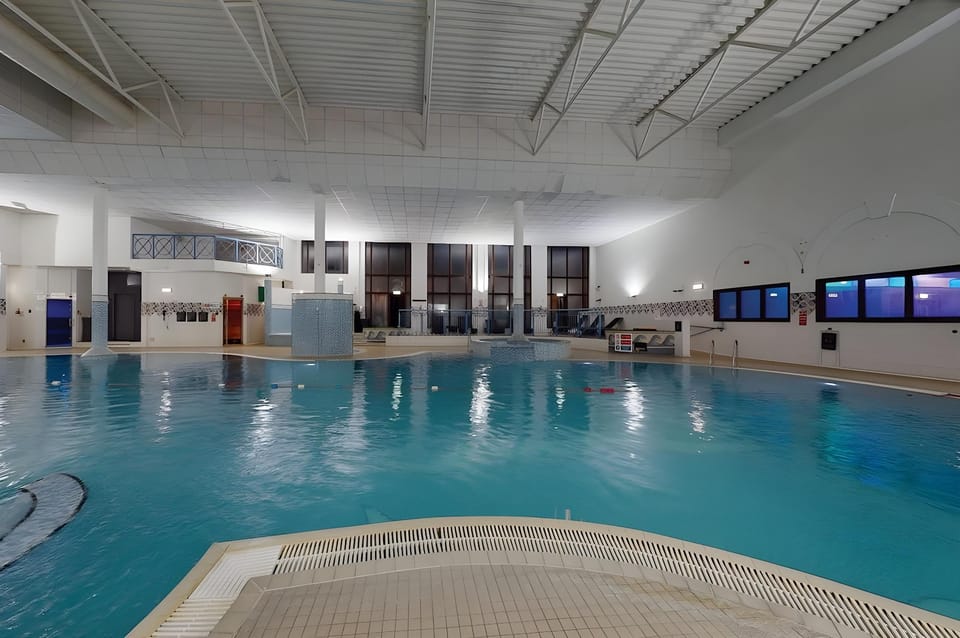 Village Hotel Leeds North Hotel in Leeds