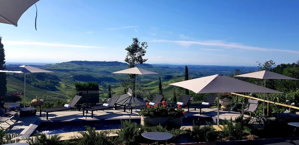 La Ribezza Boutique Hotel Hotel in Monforte d'Alba