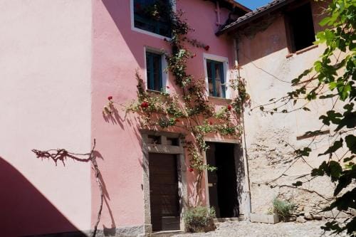 CASA LEONE - Apartements im Alto Malcantone Hotel in Canton of Ticino