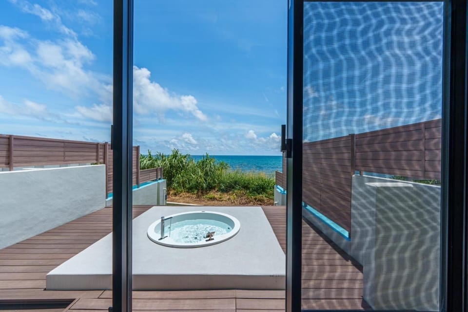 Nachurira Miyakojima · Irabu Resort in Okinawa Prefecture