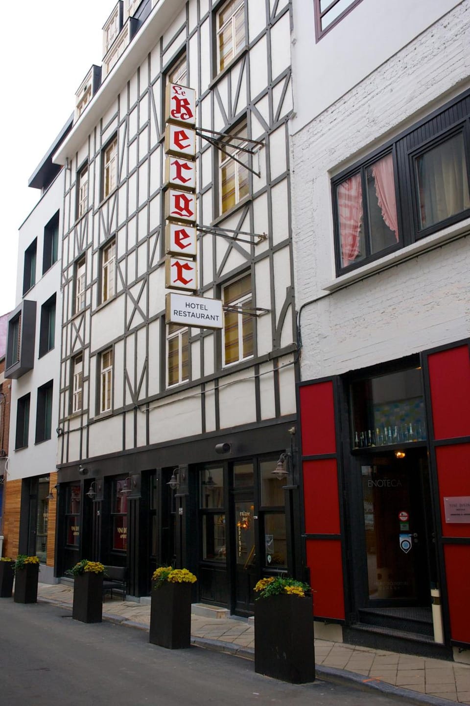 Latroupe Hotel Le Berger Hotel in Ixelles