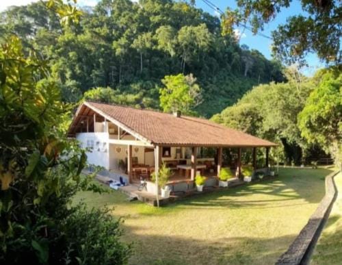 Casa na Serra para 14 Pessoas com Piscina e Churrasqueira - Da Francesa Hotel in State of Rio de Janeiro