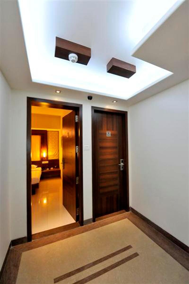 Hotel The Moneta Hotel in Pune
