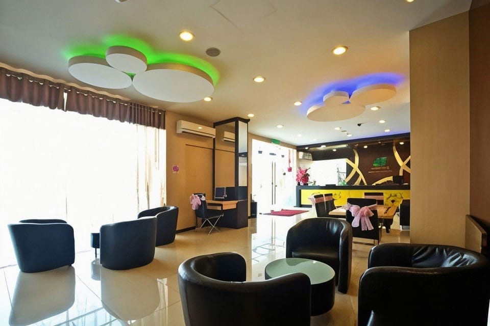 Eight Days Boutique Hotel - Impian Emas Hotel in Johor Bahru