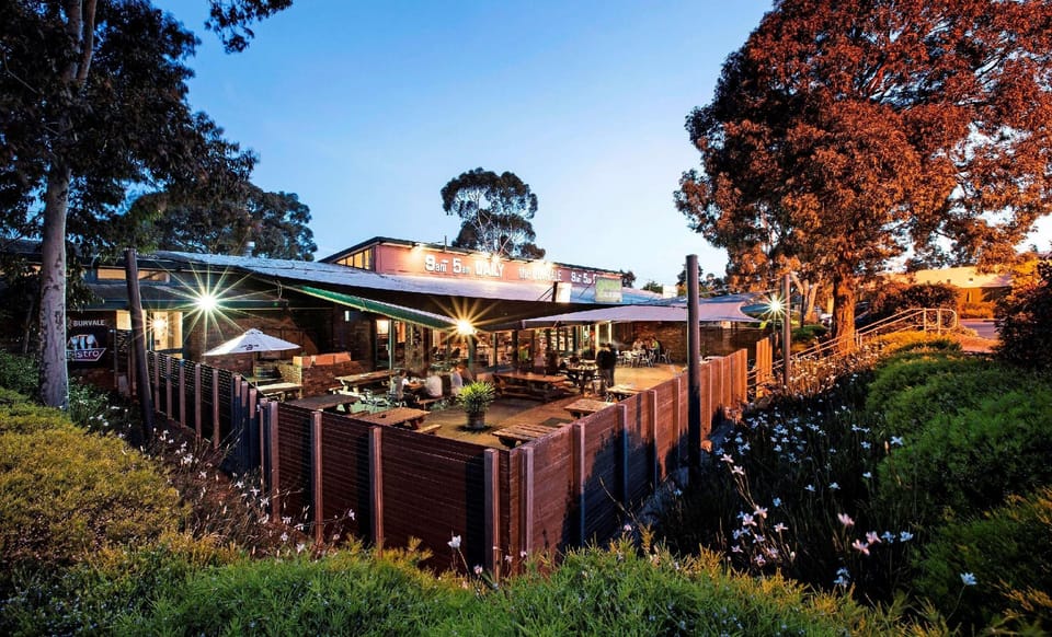 Burvale Hotel Hotel in City of Monash