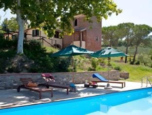 Podere Borgaruccio Hotel in Tuscany