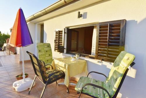Apartments and rooms with parking space Zambratija, Umag - 22512 Hotel in Istria County