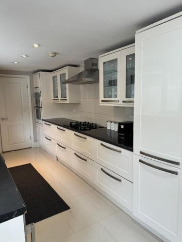 Brentford Guest Rooms Hotel in Brentford