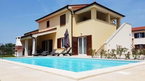 Villas Simag Hotel in Banjole