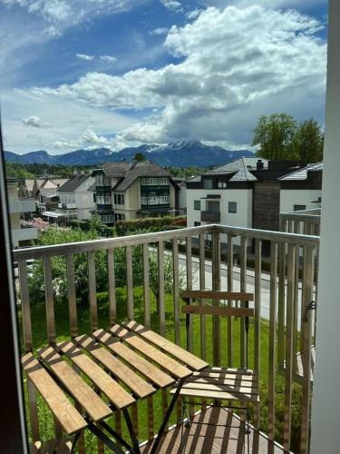Seebar Velden Hotel in Velden am Wörthersee