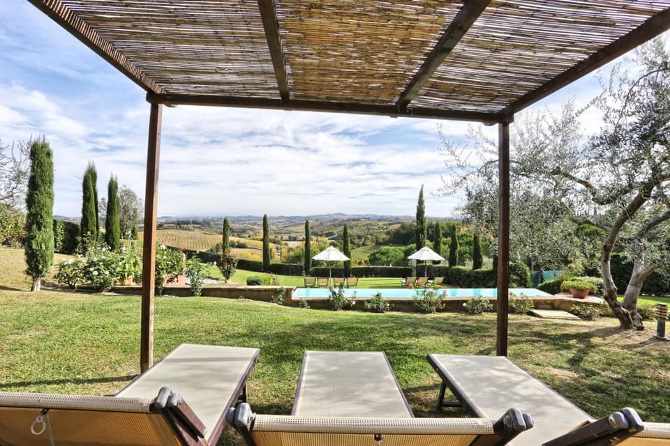La Corte D'Elsa Hotel in Tuscany