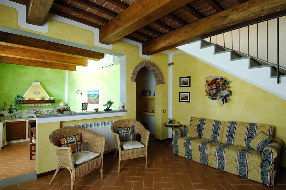 La Corte D'Elsa Hotel in Tuscany