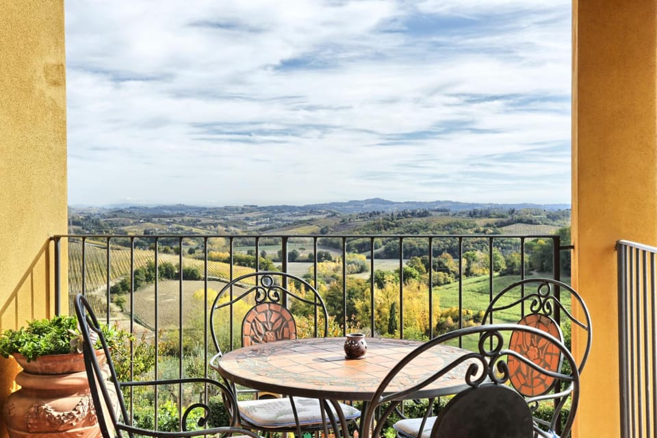 La Corte D'Elsa Hotel in Tuscany