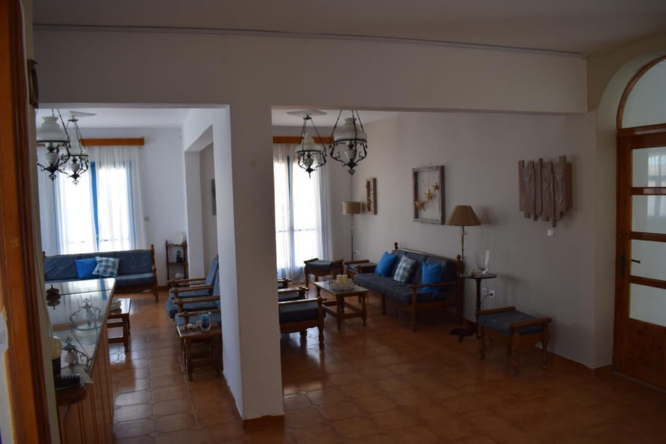 Aratos Hotel Hotel in Paros