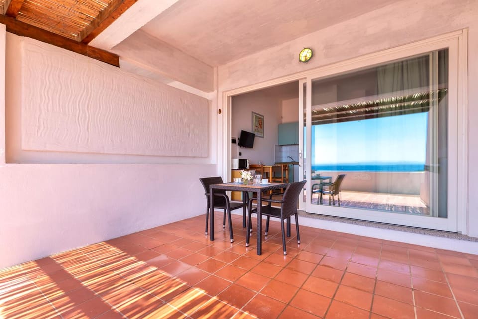 Residence Le Vele Hotel in Stintino
