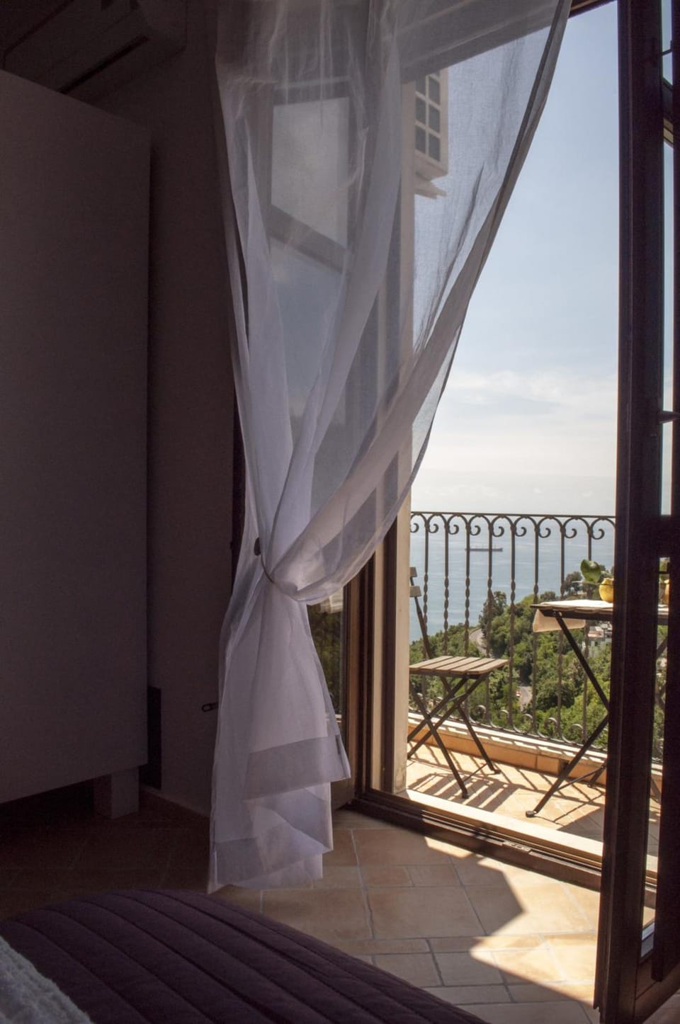 Residence Zelzar Apartment hotel in Vietri sul Mare