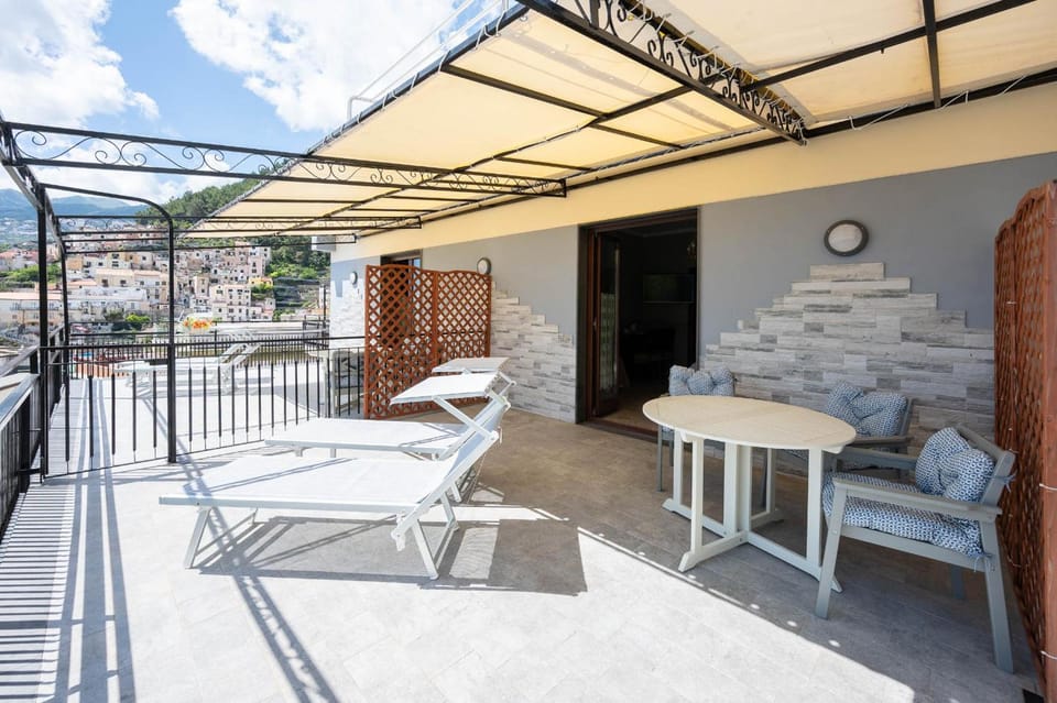 Sunrise Guest House Hotel in Maiori