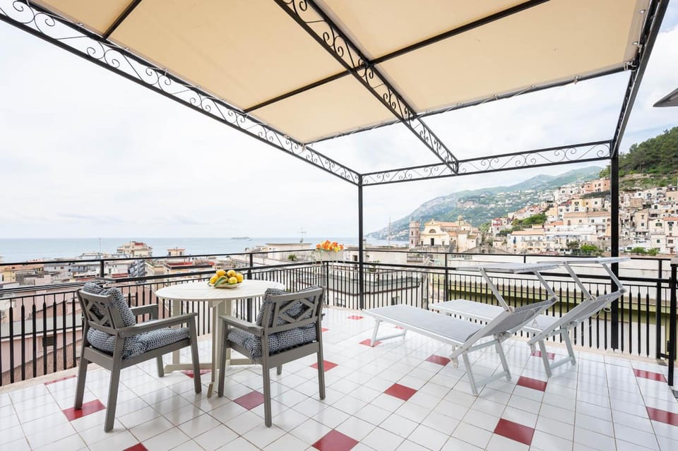 Sunrise Guest House Hotel in Maiori