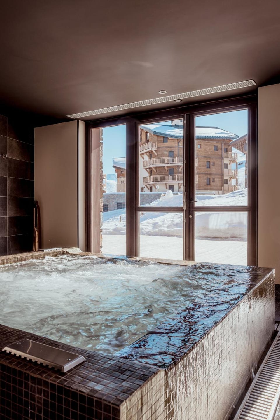 Hotel Daria-I Nor by Les Etincelles Hotel in Huez